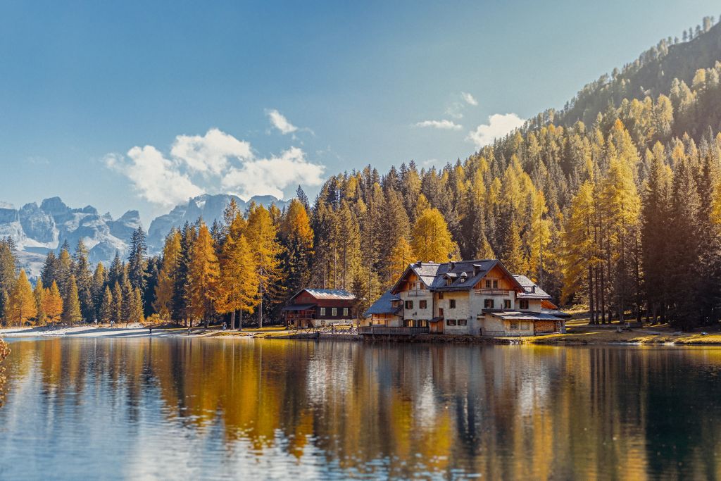 the hut by the lake